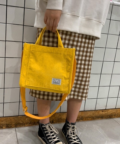 Miniministore（ミニミニストア）の「コーデュロイ ミニトートバッグ 3way（ショルダーバッグ・レディース・ブラック/ダークグリーン/ベージュ/イエロー/レンガ・フリー）」の4枚目の写真