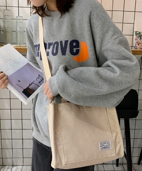 Miniministore（ミニミニストア）の「コーデュロイ ミニトートバッグ 3way（ショルダーバッグ・レディース・ブラック/ダークグリーン/ベージュ/イエロー/レンガ・フリー）」の6枚目の写真