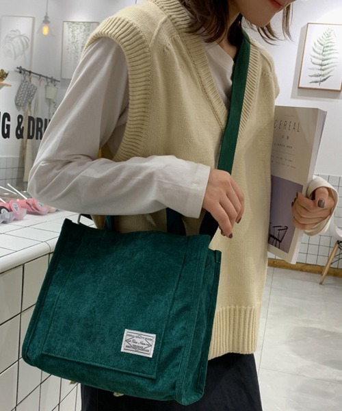 Miniministore（ミニミニストア）の「コーデュロイ ミニトートバッグ 3way（ショルダーバッグ・レディース・ブラック/ダークグリーン/ベージュ/イエロー/レンガ・フリー）」の7枚目の写真