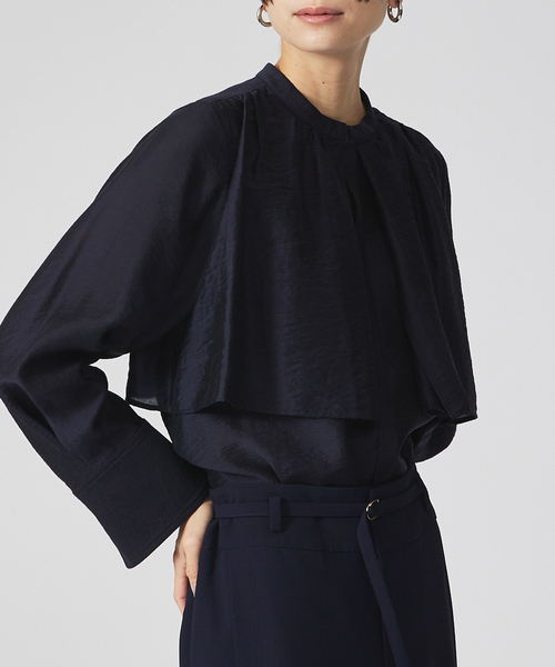 qualite（カリテ）の「【入卒/セレモニー】ギャザーレイヤードブラウス（シャツ/ブラウス・レディース・ホワイト/ネイビー/ピンクベージュ・フリー）」の2枚目の写真