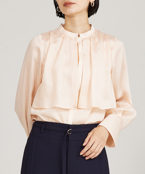 qualite（カリテ）の「【入卒/セレモニー】ギャザーレイヤードブラウス（シャツ/ブラウス・レディース・ホワイト/ネイビー/ピンクベージュ・フリー）」の3枚目の写真