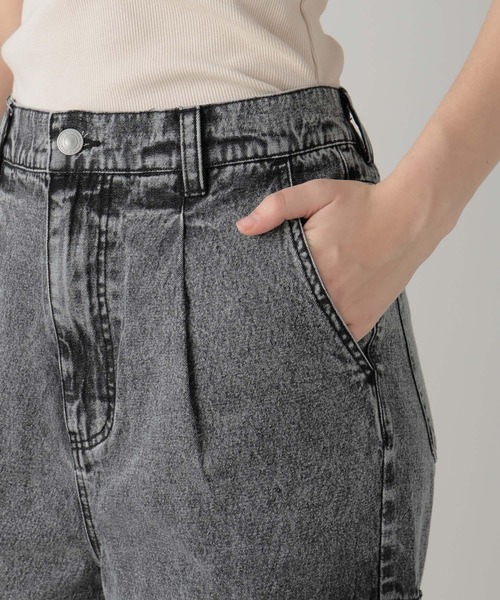 FOREVER 21（フォーエバー トゥエンティーワン）の「【2024SS】デニムカーゴストレートパンツ（デニムパンツ・レディース・ブルー/ブラック・FREE）」の14枚目の写真