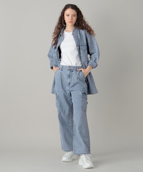 FOREVER 21（フォーエバー トゥエンティーワン）の「【2024SS】デニムカーゴストレートパンツ（デニムパンツ・レディース・ブルー/ブラック・FREE）」の6枚目の写真