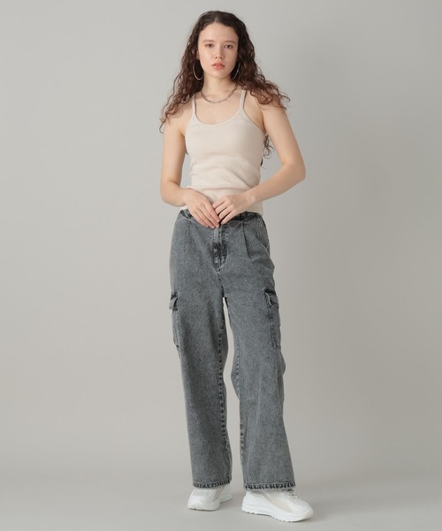 FOREVER 21（フォーエバー トゥエンティーワン）の「【2024SS】デニムカーゴストレートパンツ（デニムパンツ・レディース・ブルー/ブラック・FREE）」の21枚目の写真