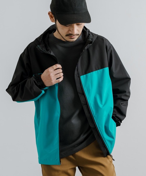 Rocky Monroe(ロッキーモンロー)の「フーデットウインドブレーカー / マウンテンパーカー(マウンテンパーカー・メンズ・ブルーグリーン/ベージュ/カーキ/カーキ系/ブルー系/ブラック/ブラック×カーキ/ベージュ系/ライトグリーン・LL/M/L)」の18枚目の写真