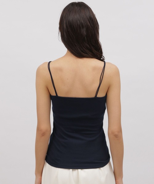 LAKOLE（ラコレ）の「Wストラップカップキャミ / 106662（キャミソール・レディース・ネイビー/ライトベージュ/ブラック/オフホワイト・SMALL/MEDIUM）」の17枚目の写真