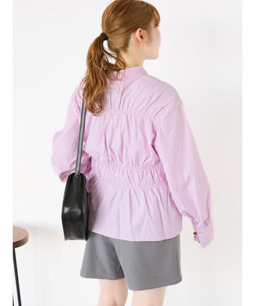 ehka sopo（エヘカソポ）の「シャーリングシャツ（シャツ/ブラウス・レディース・サックスブルー/オフホワイト/ピンク・F）」の20枚目の写真