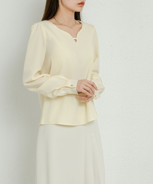 MAISON DE THERESE(メゾン ド テレーズ)の「キーネックブラウス(シャツ/ブラウス・レディース・イエロー/ブラック・S/M)」の2枚目の写真