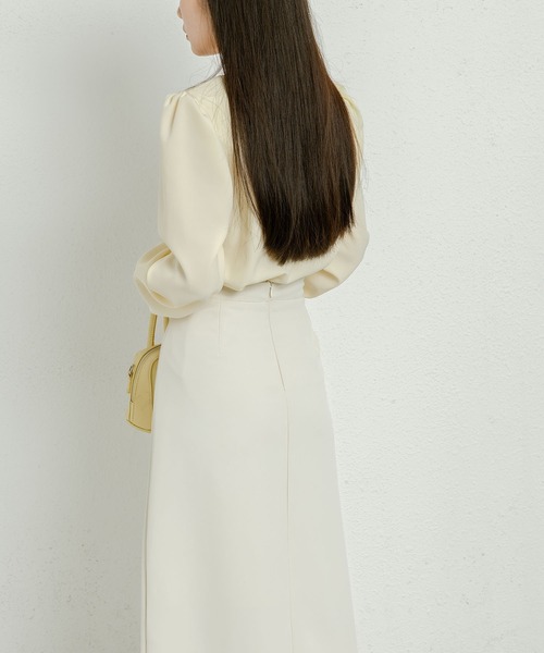 MAISON DE THERESE(メゾン ド テレーズ)の「キーネックブラウス(シャツ/ブラウス・レディース・イエロー/ブラック・S/M)」の7枚目の写真