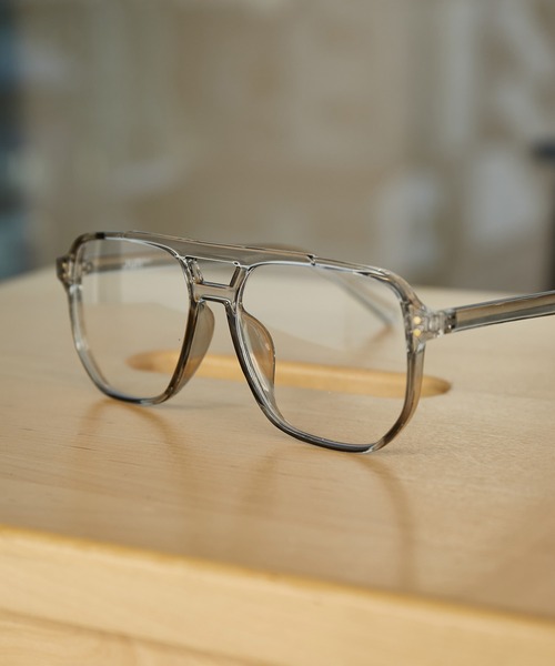 JUNRED（ジュンレッド）の「ダブルブリッジサングラス（サングラス・メンズ・ホワイト系その他・FREE）」の3枚目の写真