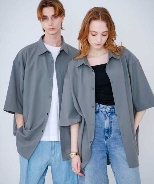 SENSE OF PLACE by URBAN RESEARCH（センスオブプレイスバイアーバンリサーチ）の「『ユニセックス』エクストラルーズシャツ(5分袖)（シャツ/ブラウス・メンズ・チャコールグレー/ベージュ/その他3/グレー/その他1/その他2/ライトブルー/ライトグレー・MEDIUM/LARGE）」の4枚目の写真