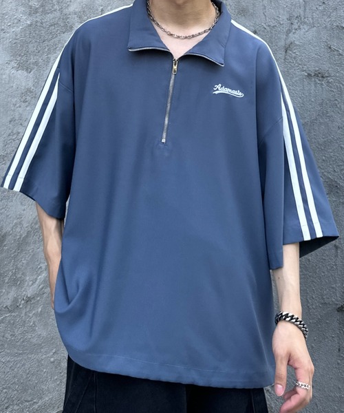 ADAMASTE（アダマスト）の「サイドラインハーフジップ TEE（Tシャツ