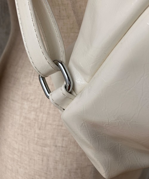 meJane（ミージェーン）の「リボンギャザーバックパック（バックパック/リュック・レディース・ブラック/オフホワイト/シルバー・FREE）」の15枚目の写真