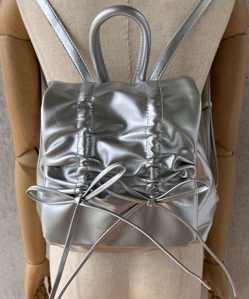 meJane（ミージェーン）の「リボンギャザーバックパック（バックパック/リュック・レディース・ブラック/オフホワイト/シルバー・FREE）」の7枚目の写真