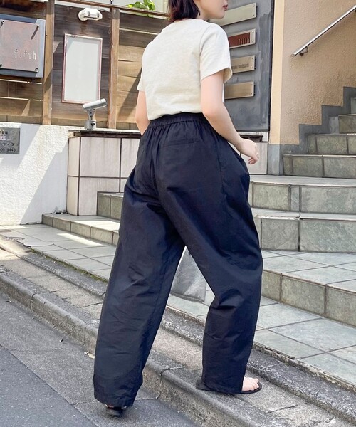 fredy emue（フレディエミュ）の「【新色登場】FRワッペンBASIC Tシャツ（Tシャツ/カットソー・レディース・チャコールグレー/ライトグレー/グレイッシュベージュ/オフホワイト/グレー・38）」の20枚目の写真