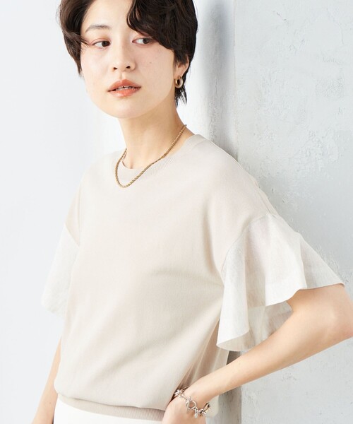 NOLLEY’S Sophi(ノーリーズソフィ)の「《手洗い可能》シアーフレアスリーブプルオーバーカットソー(ニット/セーター・レディース・ベージュ/ブラック/オフホワイト・38)」の3枚目の写真