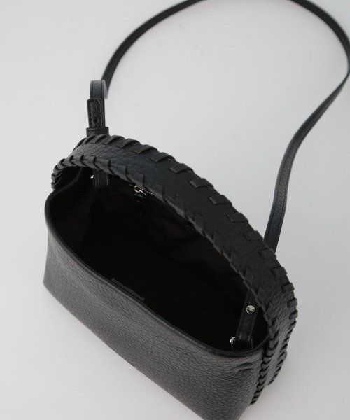 ADD CULUMN（アドカラム）の「ADD CULUMN/TURN WIDE SHLD（ハンドバッグ・レディース・ブラック/ブラウン・FREE）」の11枚目の写真