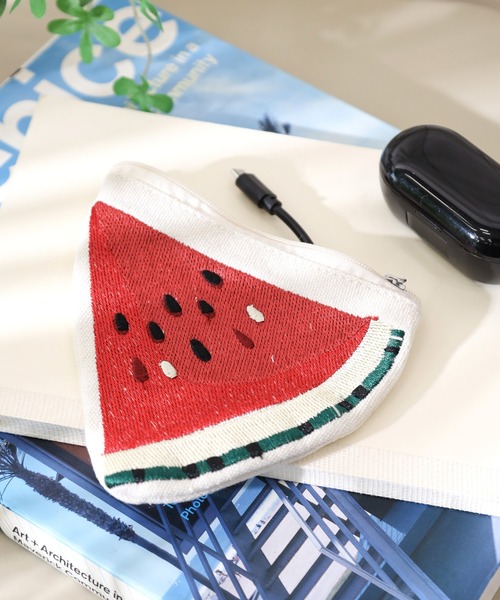 オレンジ色の果物型ポーチ オレンジ色の果物型ポーチ