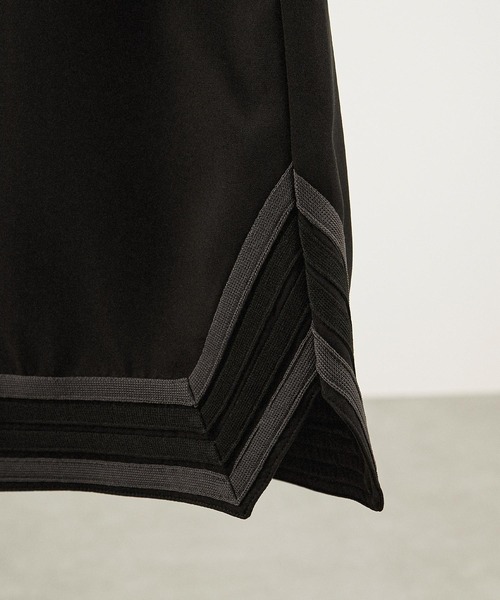 Alfred Alex(アルフレッドアレックス)の「【Alfred Alex】ダブルフェイス ラインワイドトラックショートパンツ/バスパン(その他パンツ・メンズ・ブラック/チャコールグレー/サックスブルー/グレイッシュベージュ/グレイッシュブルー/ブラック系・L/M/S)」の17枚目の写真