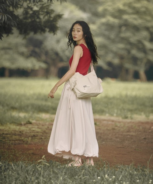 moi tytto(モイテュット)の「フリルニットタンクトップ(タンクトップ・レディース・レッド/ベージュ/ナチュラル・FREE)」の20枚目の写真