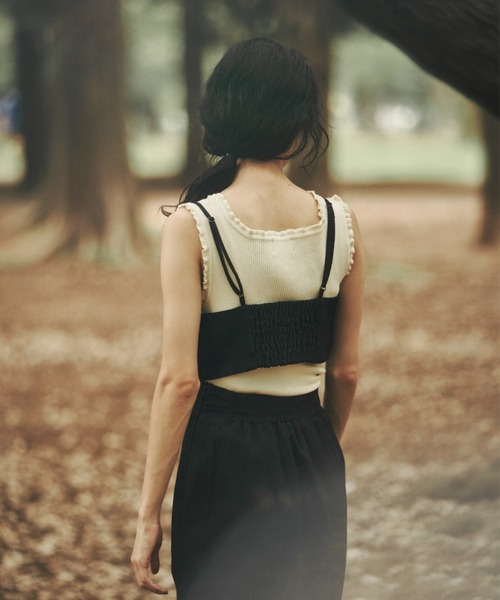 moi tytto(モイテュット)の「フリルニットタンクトップ(タンクトップ・レディース・レッド/ベージュ/ナチュラル・FREE)」の7枚目の写真