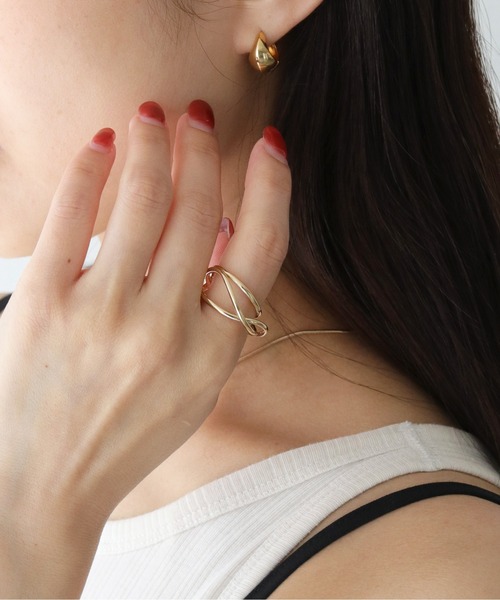 cheriella（シェリエラ）の「【cheriella】3連クロスラインリング TRIPLE CROSS LINE RING（リング・レディース・シルバー/ゴールド・FREE）」の5枚目の写真