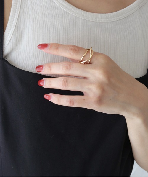 cheriella（シェリエラ）の「【cheriella】3連クロスラインリング TRIPLE CROSS LINE RING（リング・レディース・シルバー/ゴールド・FREE）」の6枚目の写真