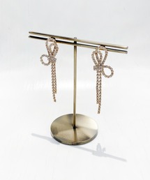 Noela（ノエラ）の「リボンビジューピアス（ピアス（両耳用））」