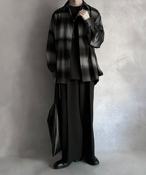 SERACE】Loose silhouette gradation balloon sleeve shirt