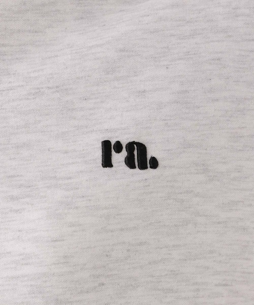 repipi armario(レピピ アルマリオ)の「ラインハーフZIPフーディ(パーカー・キッズ・グレー/アイボリー/ピンク・SMALL/MEDIUM/LARGE)」の11枚目の写真