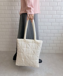 LOVALOT（ラバロット）の「ナイロン調 キルティング トートバッグ（トートバッグ）」