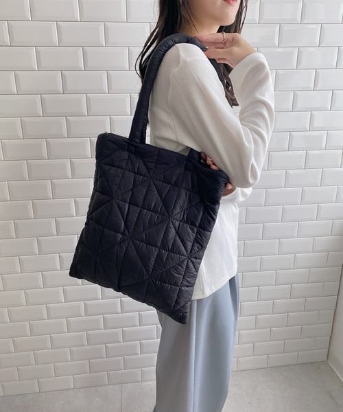 セール】ナイロン調 キルティング トートバッグ（トートバッグ
