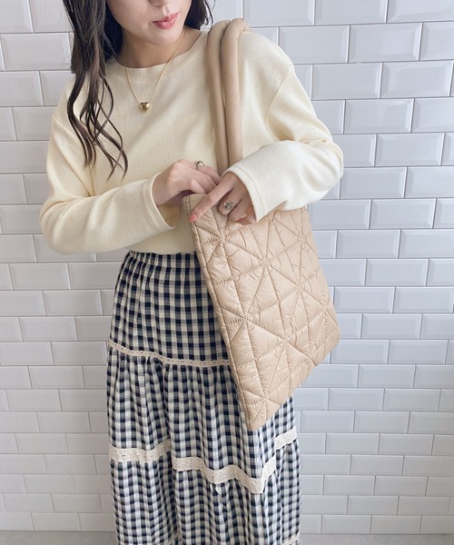 セール】ナイロン調 キルティング トートバッグ（トートバッグ