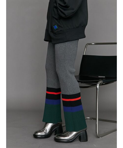 美品✨UN3D.　アンスリード　ポイントボーダーフレアスリーブトップ　グレー　M UN3D.（アンスリード）の「POINT BORDER FLARE SLEEVE TOP