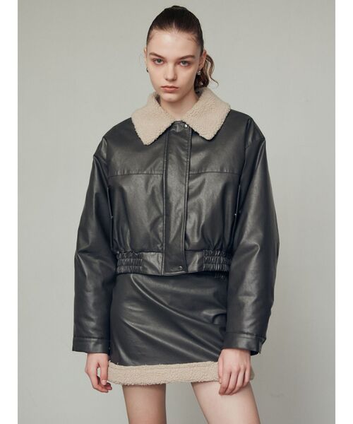 アドーア☆エコレザースカート36黒4.4万美品 ◇メタリックフェイクレザースカート（5314120214