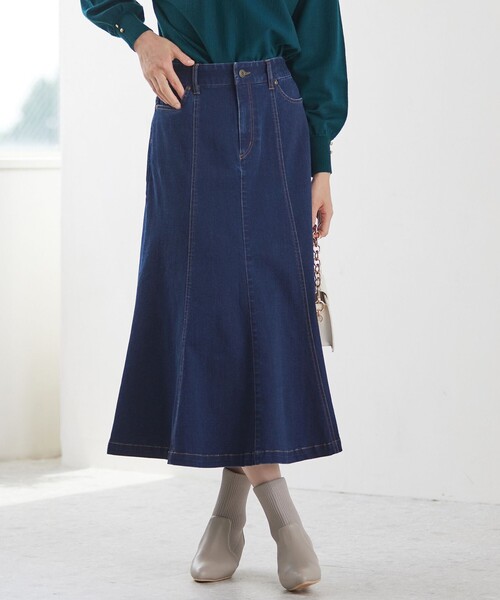 ANY SIS(エニィスィス)の「【洗える】ナローデニム スカート(デニムスカート・レディース・ネイビー系/ブラック系・4)」の1枚目の写真