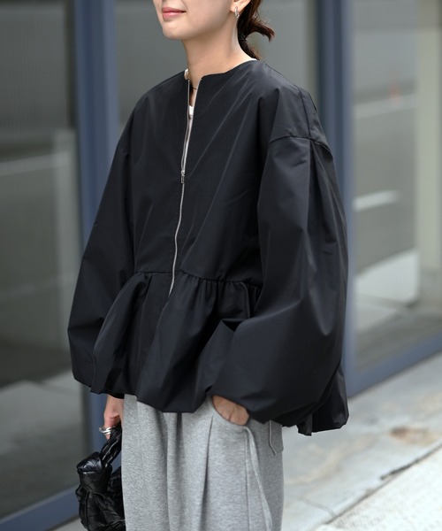 Marient(マリエント)の「ペプラムジップブルゾンJK/アウター(ブルゾン・レディース・ブラック・FREE)」の2枚目の写真