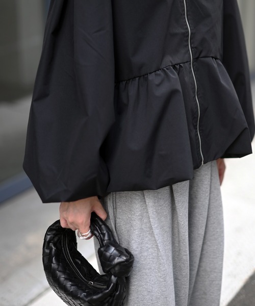 Marient(マリエント)の「ペプラムジップブルゾンJK/アウター(ブルゾン・レディース・ブラック・FREE)」の7枚目の写真