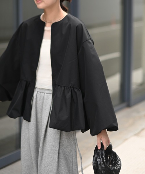 Marient(マリエント)の「ペプラムジップブルゾンJK/アウター(ブルゾン・レディース・ブラック・FREE)」の10枚目の写真