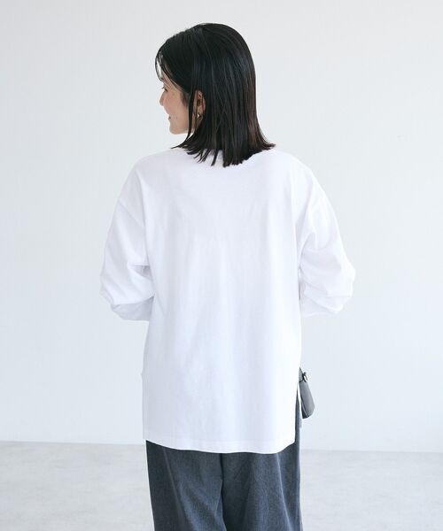 CRAFT STANDARD BOUTIQUE(クラフトスタンダードブティック)の「ワンポイント刺繍長袖チュニック(Tシャツ/カットソー・レディース・ブラック/ホワイト/チャコールグレー/ブラウン・FREE)」の8枚目の写真