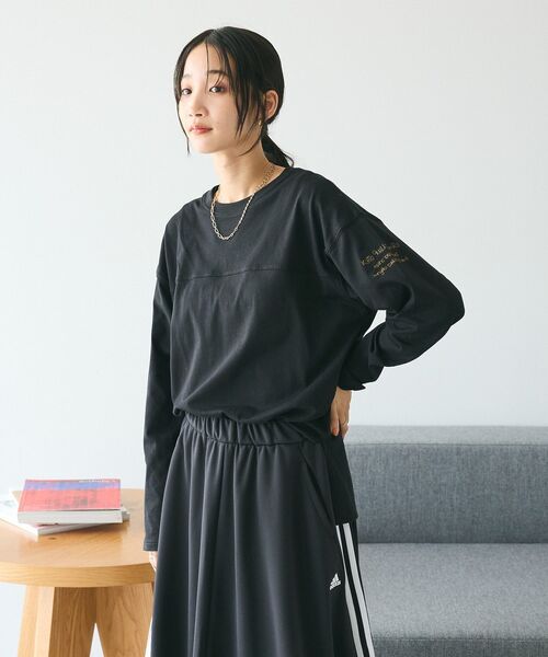 CRAFT STANDARD BOUTIQUE(クラフトスタンダードブティック)の「ワンポイント刺繍長袖チュニック(Tシャツ/カットソー・レディース・ブラック/ホワイト/チャコールグレー/ブラウン・FREE)」の22枚目の写真