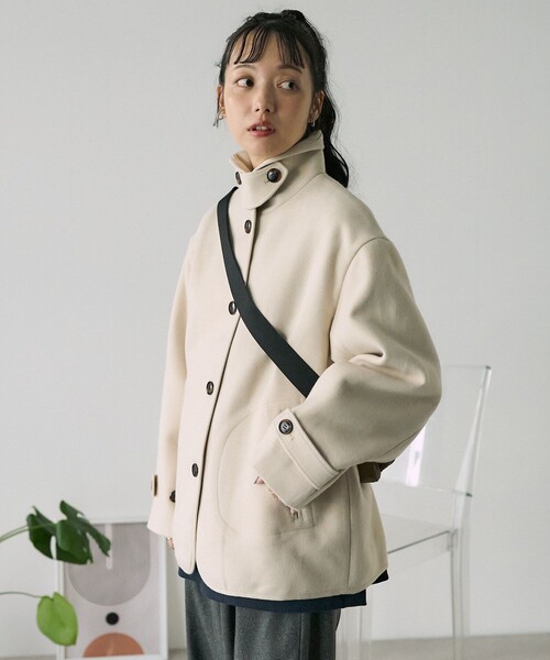 FREAK'S STORE(フリークスストア)の「ラウンドカラー モッサコート(ステンカラーコート・レディース・ベージュ/ネイビー/チャコールグレー/オフホワイト・フリ-)」の19枚目の写真