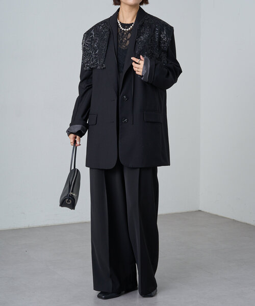 Omekashi（オメカシ）の「スパンコールビジューケープ（カーディガン/ボレロ・レディース・オフホワイト/ブラック・FREE）」の3枚目の写真