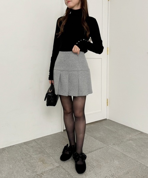 one after another NICE CLAUP（ワンアフターアナザーナイスクラップ）の「金ボタンハイネックニット（ニット/セーター・レディース・ブラック/オフホワイト/ブラウン/ベージュ・FREE）」の15枚目の写真