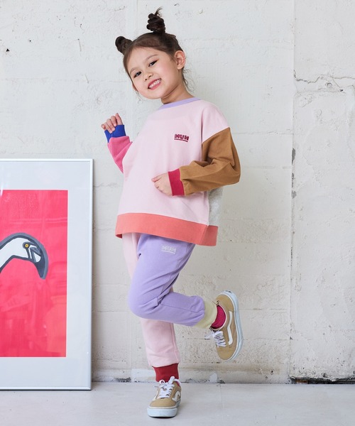 Life Support Products（ライフサポートプロダクツ）の「裏毛ワンポイントトレーナー【セットアップ可能】（スウェット・キッズ・グレー/ネイビー/ラベンダー/チャコール/マスタード/オフホワイト/杢グレー/ライトピンク/ブラック/サーモンピンク・130/120/150/140/110/100/95/90/80）」の13枚目の写真