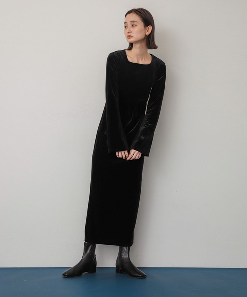 SENSE OF PLACE by URBAN RESEARCH（センスオブプレイスバイアーバンリサーチ）の「キリカエベロアワンピース（ワンピース・レディース・モカ/ブラック/チャコールグレー・S/ONE）」の5枚目の写真