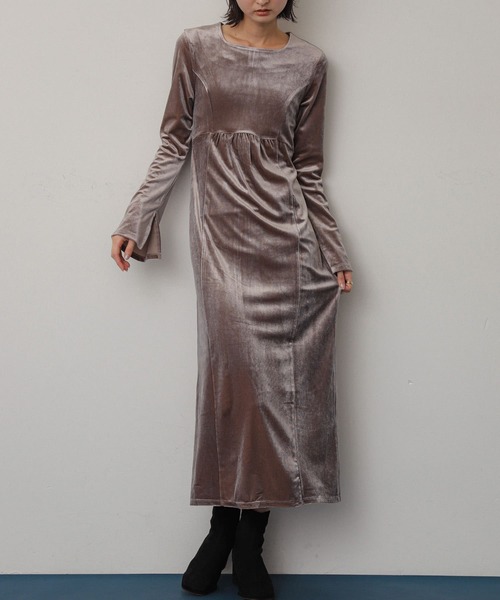 SENSE OF PLACE by URBAN RESEARCH（センスオブプレイスバイアーバンリサーチ）の「キリカエベロアワンピース（ワンピース・レディース・モカ/ブラック/チャコールグレー・S/ONE）」の9枚目の写真