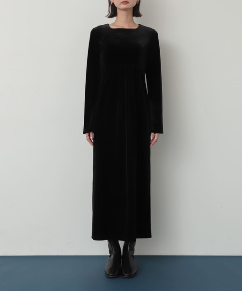 SENSE OF PLACE by URBAN RESEARCH（センスオブプレイスバイアーバンリサーチ）の「キリカエベロアワンピース（ワンピース・レディース・モカ/ブラック/チャコールグレー・S/ONE）」の16枚目の写真