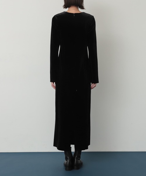 SENSE OF PLACE by URBAN RESEARCH（センスオブプレイスバイアーバンリサーチ）の「キリカエベロアワンピース（ワンピース・レディース・モカ/ブラック/チャコールグレー・S/ONE）」の18枚目の写真