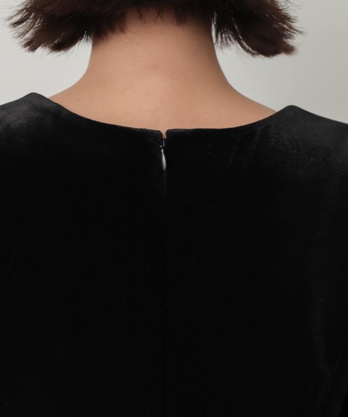 SENSE OF PLACE by URBAN RESEARCH（センスオブプレイスバイアーバンリサーチ）の「キリカエベロアワンピース（ワンピース・レディース・モカ/ブラック/チャコールグレー・S/ONE）」の19枚目の写真